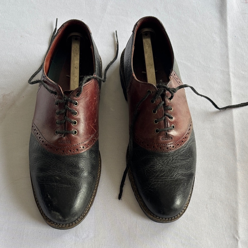 Men's Two-Tone Black and Brown Wingtip Oxford Dress Shoes